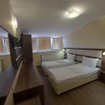 комплекс елегант Хотел 3*