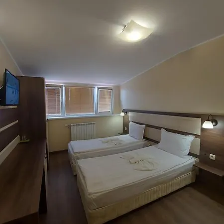 Hotel Elegant Complex